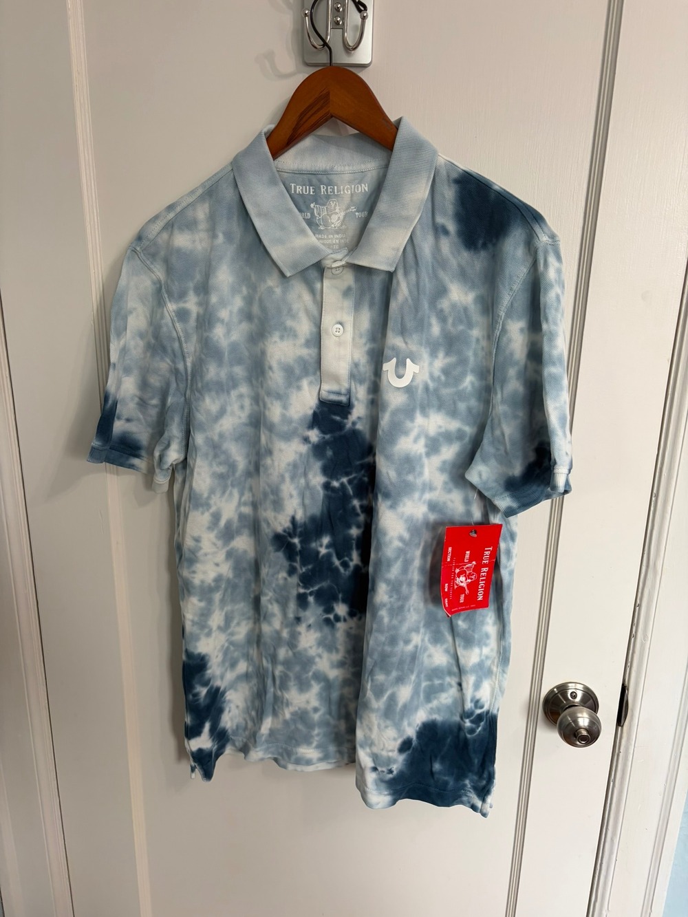 NWT True Religion Men's XL Blue Tie-Dye Polo Shirt Ocean Waves Horseshoe Logo
